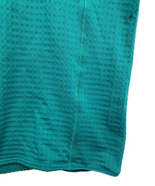 Patagonia（パタゴニア）Patagonia (パタゴニア) R1 ハーフジップ プルオーバー グリーン サイズ:Lの古着・服飾アイテム