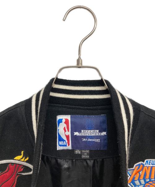 JH Design（ジェイエイチデザイン）jh design (ジェイエイチデザイン) NBAワッペンスタジャン ブラック サイズ:2XLの古着・服飾アイテム