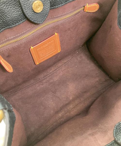 COACH（コーチ）COACH (コーチ) フィールドトート 30 グリーンの古着・服飾アイテム