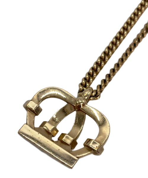 VERSACE（ヴェルサーチェ）VERSACE (ヴェルサーチェ) クラウンネックレス ゴールドの古着・服飾アイテム