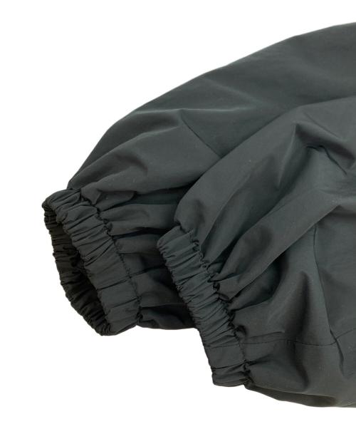ELENDEEK（エレンディーク）ELENDEEK (エレンディーク) GATHER TAFFETA ブルゾン ブラック サイズ:Fの古着・服飾アイテム