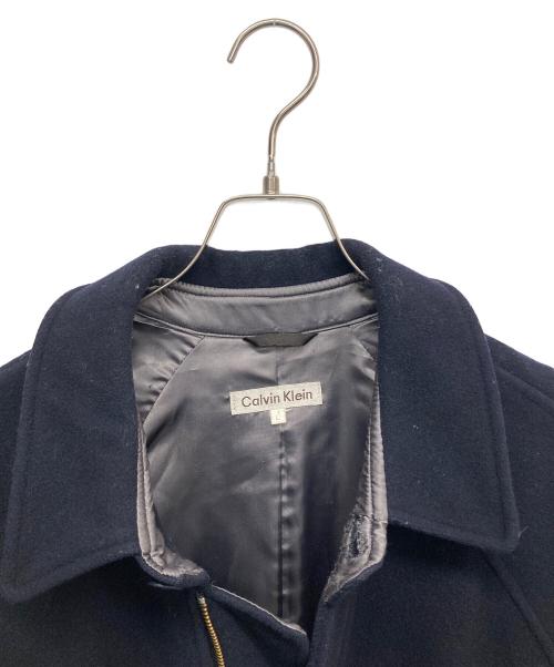 Calvin Klein（カルバンクライン）Calvin Klein (カルバンクライン) ステンカラーコート　 ネイビー サイズ:Lの古着・服飾アイテム