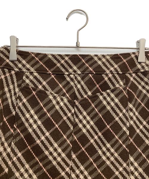 BURBERRY BLUE LABEL（バーバリー ブルー レーベル）BURBERRY BLUE LABEL (バーバリー ブルー レーベル) チェックスカート ブラウン サイズ:38の古着・服飾アイテム