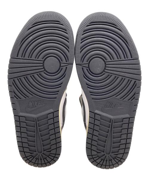NIKE（ナイキ）NIKE (ナイキ) AIR JORDAN 1 MID SE ホワイト サイズ:27.5の古着・服飾アイテム