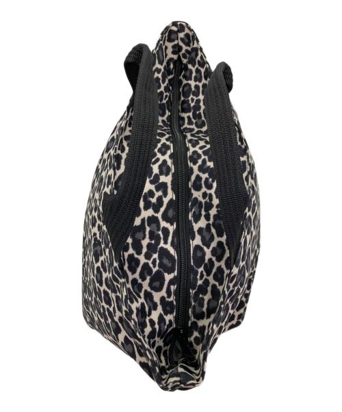 Herve Chapelier（エルベシャプリエ）Herve Chapelier (エルベシャプリエ) ヒョウ柄ナイロン舟型トートM ブラックの古着・服飾アイテム