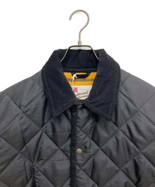 Traditional Weatherwear（トラディショナルウェザーウェア）Traditional Weatherwear (トラディショナルウェザーウェア) スタッズウェーバリーブルゾン ブラック サイズ:36の古着・服飾アイテム