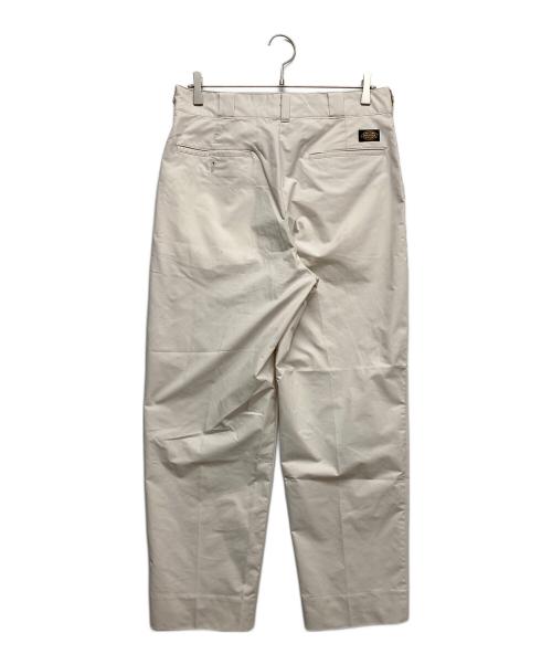 Dickies（ディッキーズ）Dickies (ディッキーズ) BEAMS TRIPSTER ナイロンテーパードパンツ ホワイト サイズ:Mの古着・服飾アイテム