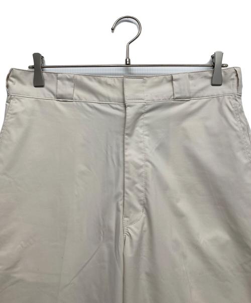 Dickies（ディッキーズ）Dickies (ディッキーズ) BEAMS TRIPSTER ナイロンテーパードパンツ ホワイト サイズ:Mの古着・服飾アイテム