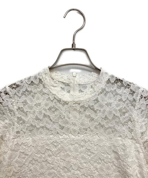BLUE LABEL CRESTBRIDGE（ブルーレーベルクレストブリッジ）BLUE LABEL CRESTBRIDGE (ブルーレーベルクレストブリッジ) 半袖ブラウス ホワイト サイズ:36の古着・服飾アイテム