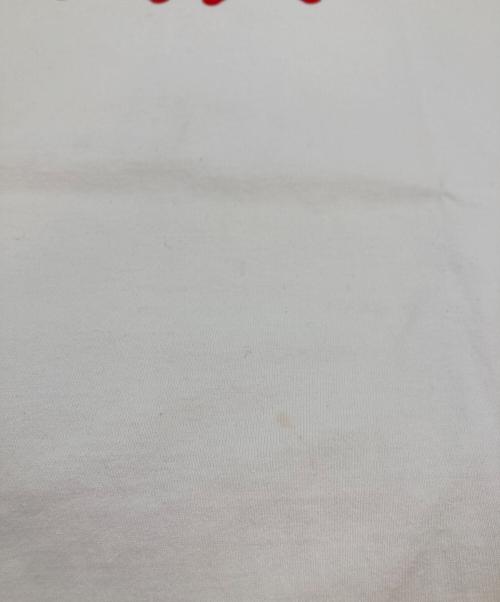 sacai（サカイ）sacai (サカイ) KAWS (カウズ) Flock Print T-Shirt ホワイト サイズ:3の古着・服飾アイテム