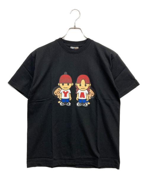 A BATHING APE（ア ベイシング エイプ）A BATHING APE (ア ベイシング エイプ) PUFFY VS BABY MILO プリントTシャツ ブラック サイズ:Lの古着・服飾アイテム