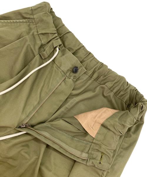 RYO TAKASHIMA（リョウタカシマ）RYO TAKASHIMA (リョウタカシマ) VENTILE COTTON 2TUCK WIDE PANTS グリーン サイズ:FREEの古着・服飾アイテム