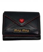 MIU MIUミュウミュウ）の古着「ラブレター2つ折り財布」｜ブラック