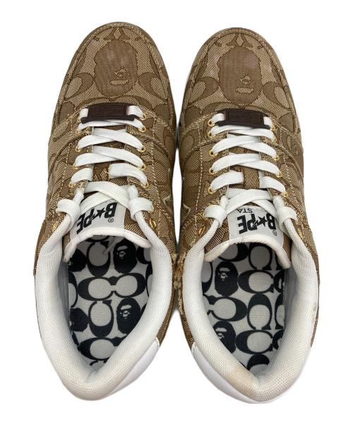 A BATHING APE（アベイシングエイプ）A BATHING APE (アベイシングエイプ) COACH (コーチ) シグネチャーローカットスニーカー ブラウン サイズ:28cmの古着・服飾アイテム