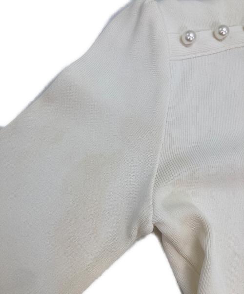 BORDERS at BALCONY（ボーダーズアットバルコニー）BORDERS AT BALCONY (ボーダーズアットバルコニー) PEARL TOP ホワイト サイズ:36の古着・服飾アイテム