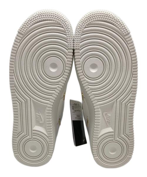 NIKE（ナイキ）NIKE (ナイキ) Air Force 1 LOW '07 LX ホワイト サイズ:24.5 未使用品の古着・服飾アイテム
