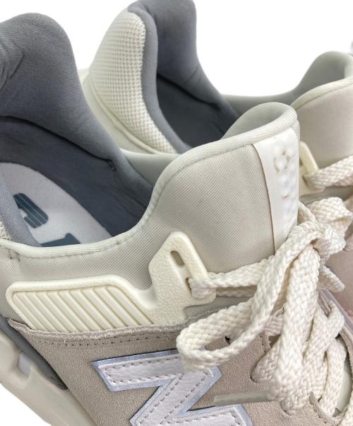 NEW BALANCE（ニューバランス）NEW BALANCE (ニューバランス) ローカットスニーカー ベージュ サイズ:26.5の古着・服飾アイテム