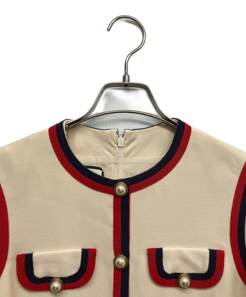 GUCCI（グッチ）GUCCI (グッチ) インターロッキングG パールボタン ウェブトリムワンピース ベージュ サイズ:38の古着・服飾アイテム