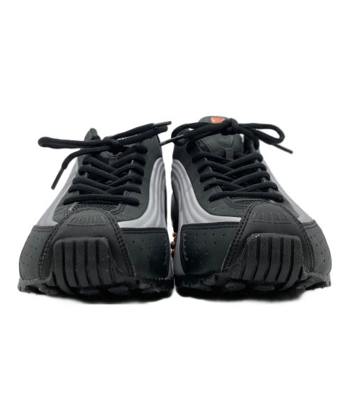 NIKE（ナイキ）NIKE (ナイキ) SHOX R4 BLACK/VAST シルバー×オレンジ サイズ:27.5の古着・服飾アイテム