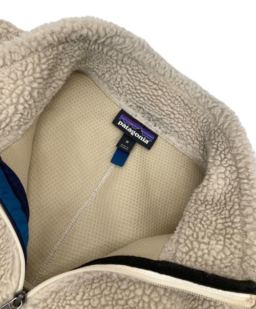 Patagonia（パタゴニア）Patagonia (パタゴニア) クラシック・レトロX・ジャケット アイボリー サイズ:Mの古着・服飾アイテム