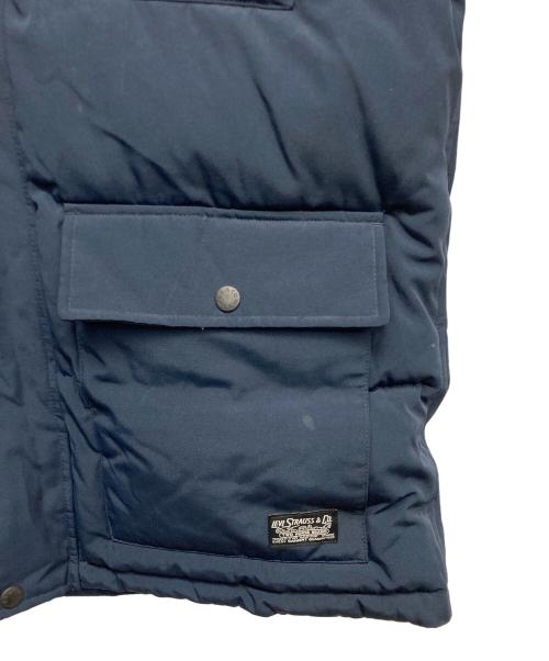 LEVI'S（リーバイス）LEVI'S (リーバイス) ダウンジャケット ネイビー サイズ:XLの古着・服飾アイテム
