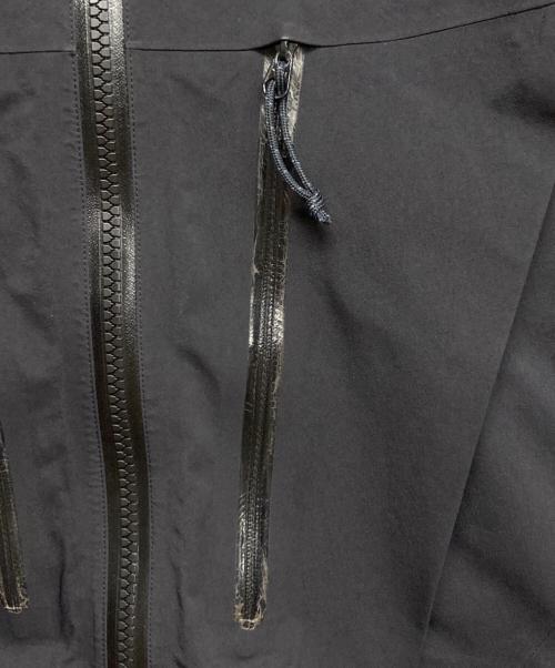 ARC'TERYX（アークテリクス）ARC'TERYX (アークテリクス) alpha sv JACKET ブラック サイズ:Sの古着・服飾アイテム