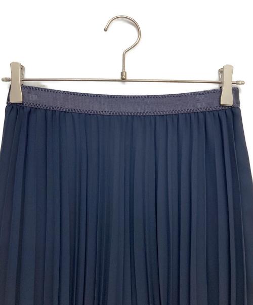 ANAYI（アナイ）ANAYI (アナイ) バックサテンアムンゼンプリーツスカート ネイビー サイズ:38の古着・服飾アイテム