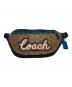 COACH（コーチ）の古着「シグネチャー ウエストポーチ」｜ブラウン
