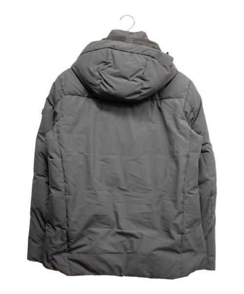 BLACK LABEL CRESTBRIDGE（ブラックレーベル クレストブリッジ）BLACK LABEL CRESTBRIDGE (ブラックレーベル クレストブリッジ) ダウンジャケット グレー サイズ:Lの古着・服飾アイテム
