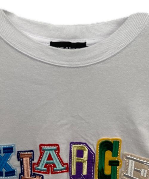 X-LARGE（エクストララージ）X-LARGE (エクストララージ) MULTI COLOR COLLEGE LOGO S/S TEE ホワイト サイズ:Lの古着・服飾アイテム