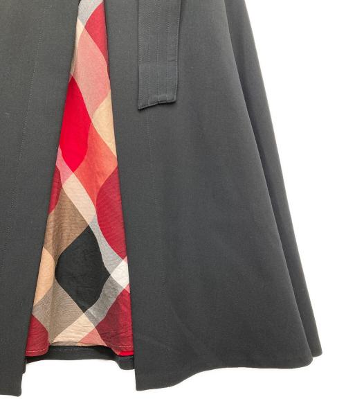BLUE LABEL CRESTBRIDGE（ブルーレーベルクレストブリッジ）BLUE LABEL CRESTBRIDGE (ブルーレーベルクレストブリッジ) レイヤードチェックスカート ブラック サイズ:36の古着・服飾アイテム