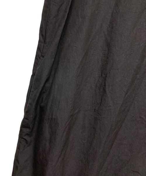 SACRA（サクラ）SACRA (サクラ) コットン ナイロン リプルド フィニッシュ ワンピース ブラック サイズ:38の古着・服飾アイテム