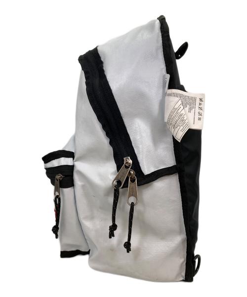 MM6（エムエムシックス）MM6 (エムエムシックス) EASTPAK (イーストパック) パデッド リバーシブル リュックサック ブラック×ホワイトの古着・服飾アイテム