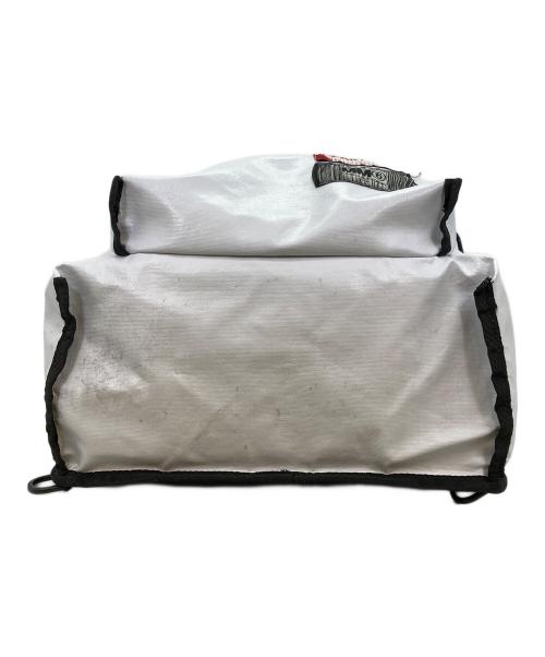 MM6（エムエムシックス）MM6 (エムエムシックス) EASTPAK (イーストパック) パデッド リバーシブル リュックサック ブラック×ホワイトの古着・服飾アイテム