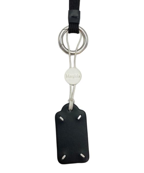 Maison Margiela（メゾンマルジェラ）Maison Margiela (メゾンマルジェラ) TAG KEY RING WITH LACE ブラックの古着・服飾アイテム