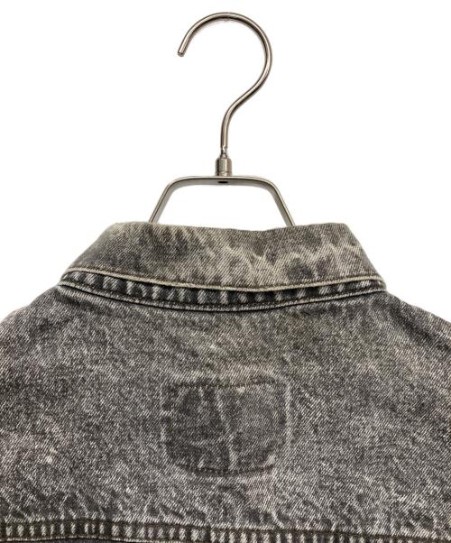 LEVI'S（リーバイス）LEVI'S (リーバイス) ユーロ 70506先染めデニムジャケット ブラック サイズ:Mの古着・服飾アイテム