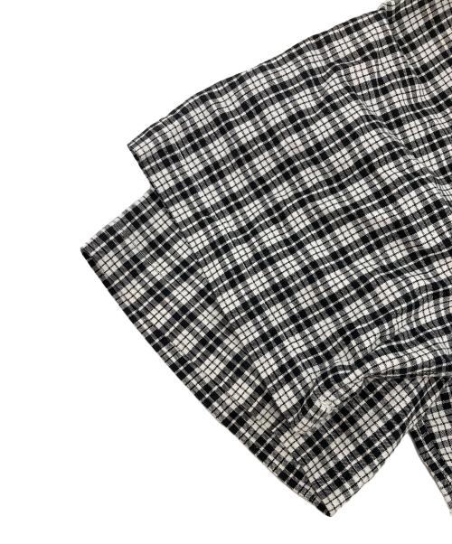 A BATHING APE（アベイシングエイプ）A BATHING APE (アベイシングエイプ) 半袖シャツ ブラック サイズ:Lの古着・服飾アイテム