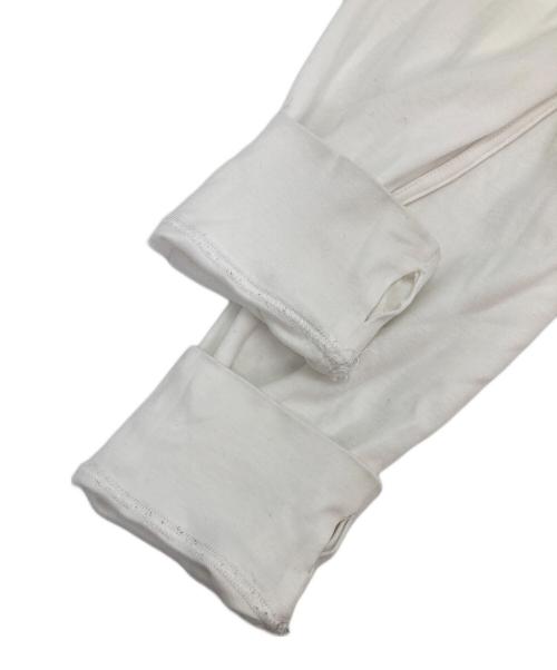 YOKE（ヨーク）YOKE (ヨーク) MOCK NECK LONG SLEEVES T-SHIRT ホワイト サイズ:3の古着・服飾アイテム