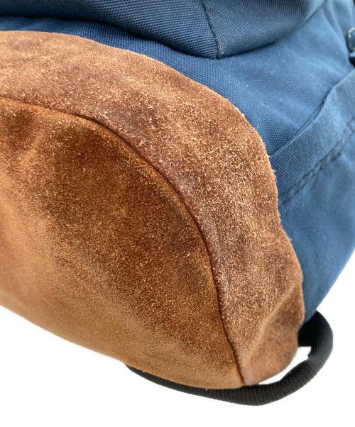 EASTPAK（イーストパック）EASTPAK (イーストパック) バックパック ネイビーの古着・服飾アイテム