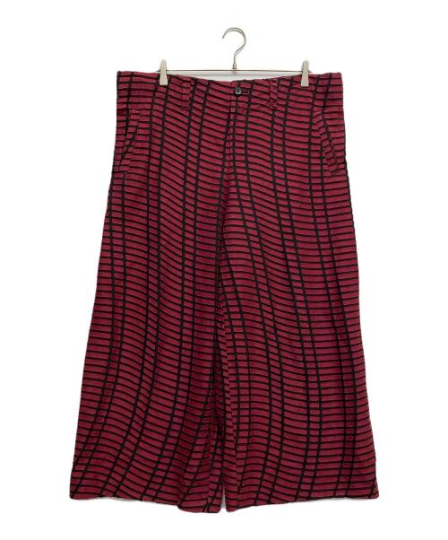 ISSEY MIYAKE（イッセイミヤケ）ISSEY MIYAKE (イッセイミヤケ) ワイド総柄パンツ レッド×ブラック サイズ:2の古着・服飾アイテム