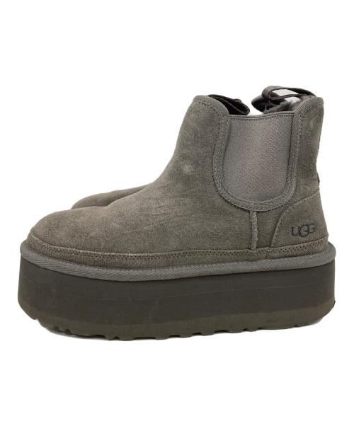 UGG（アグ）UGG (アグ) Neumel Platform Chelsea グレー サイズ:23の古着・服飾アイテム