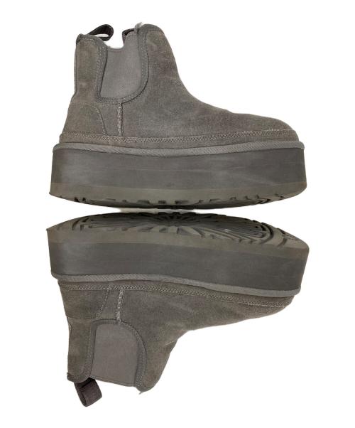 UGG（アグ）UGG (アグ) Neumel Platform Chelsea グレー サイズ:23の古着・服飾アイテム
