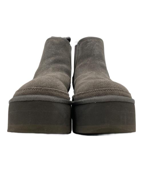 UGG（アグ）UGG (アグ) Neumel Platform Chelsea グレー サイズ:23の古着・服飾アイテム