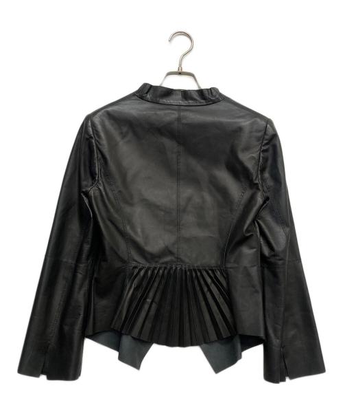 GIORGIO ARMANI（ジョルジョアルマーニ）GIORGIO ARMANI (ジョルジョアルマーニ) ペプラムレザージャケット ブラック サイズ:38の古着・服飾アイテム