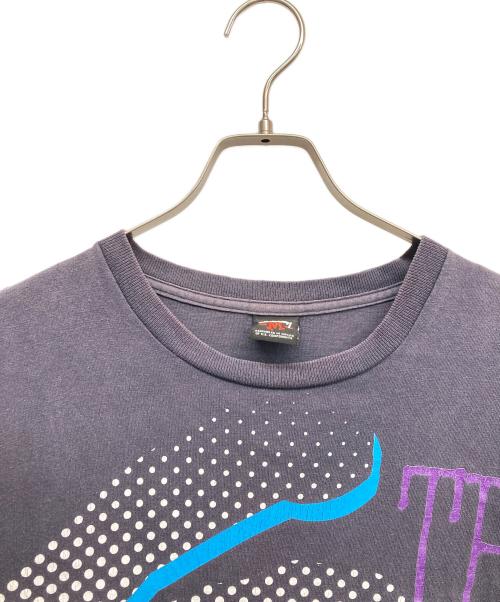 stussy（ステューシー）stussy (ステューシー) WORLD TRIBE Tee パープル サイズ:Mの古着・服飾アイテム