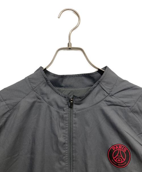 NIKE（ナイキ）NIKE (ナイキ) PSG トレーニングジャケット グレー サイズ:Lの古着・服飾アイテム