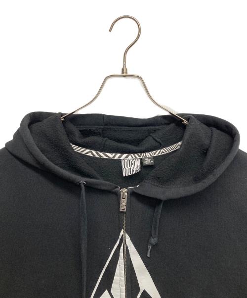 VOLCOM（ボルコム）VOLCOM (ボルコム) プリントパーカー ブラック サイズ:Mの古着・服飾アイテム