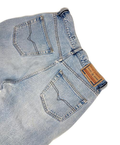 DIESEL（ディーゼル）DIESEL (ディーゼル) デニムパンツ インディゴ サイズ:32の古着・服飾アイテム