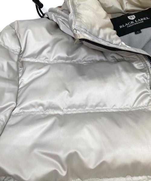BLACK LABEL CRESTBRIDGE（ブラックレーベル クレストブリッジ）BLACK LABEL CRESTBRIDGE (ブラックレーベル クレストブリッジ) ダウンジャケット シルバー サイズ:Lの古着・服飾アイテム