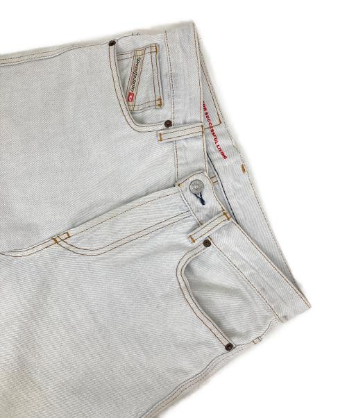 DIESEL（ディーゼル）DIESEL (ディーゼル) デニムパンツ インディゴ サイズ:W26の古着・服飾アイテム